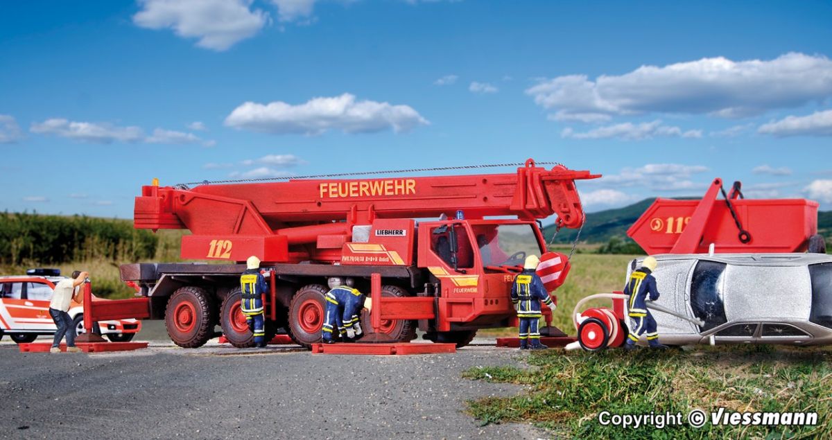 Kibri H0 (1:87) 13041 - Spur H0 Feuerwehr Kranwagen LIEBHERR LTM 1050/4 | Modellbahn | Modelleisenbahn