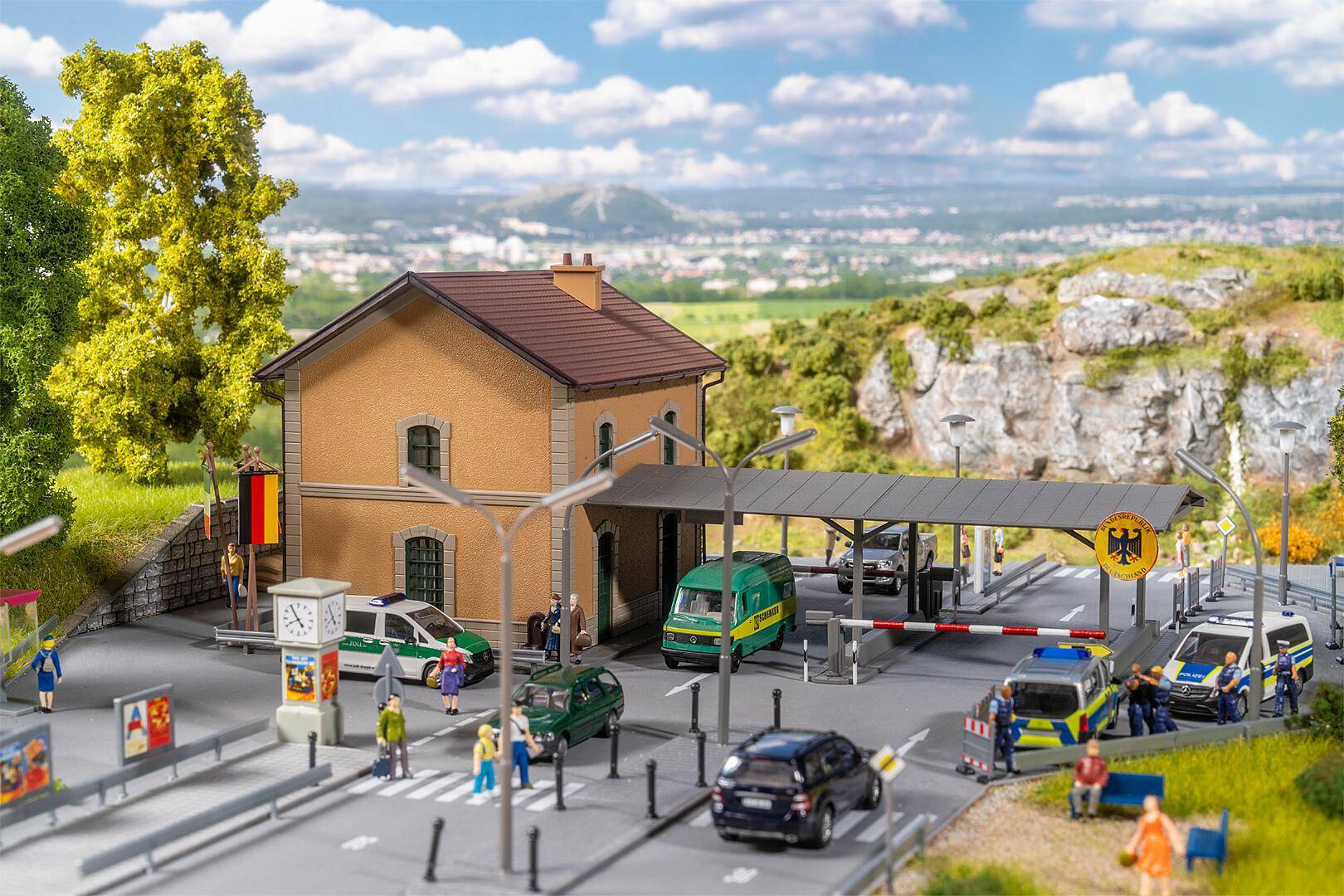 Faller H0 (1:87) 130783 - Grenzkontrollstelle | Modellbahn | Modelleisenbahn