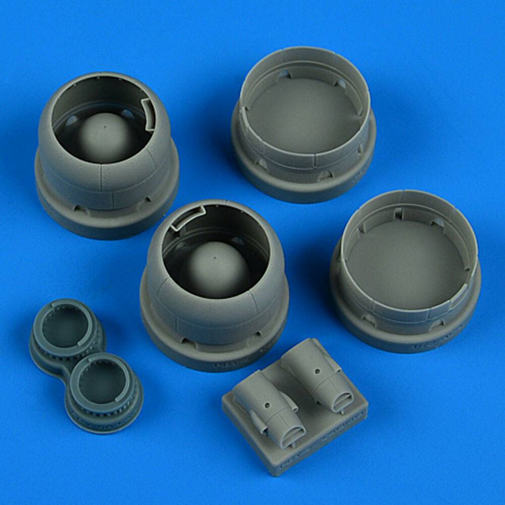 Quickboost QB72 720 - PBY-5 Catalina correct cowlings closed flaps for Academy | Modellbau