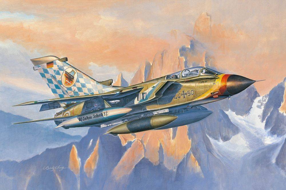 Hobby Boss 80353 - Tornado IDS | Modellbau