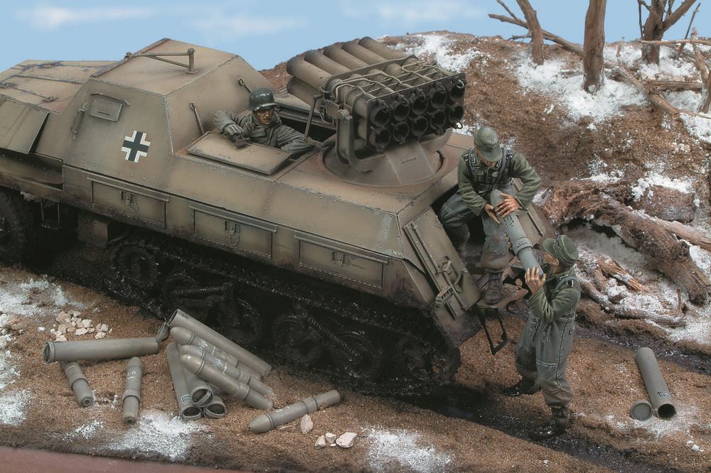 Royal Model RM451 - Panzerwerfer 42 Crew-Russia 42-3 Fig. | Modellbau