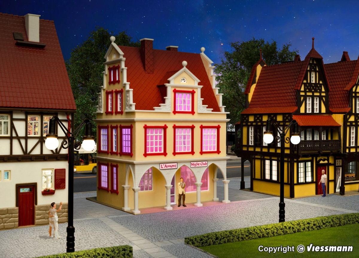 Vollmer H0 (1:87) 43871 - H0 Nachtclub "LAmore" mit LED-Beleuchtung | Modellbahn | Modelleisenbahn