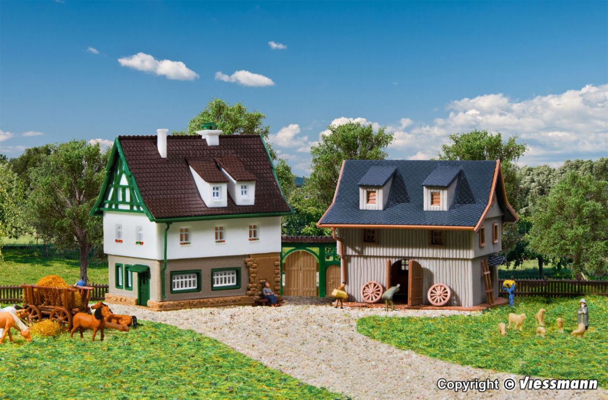 Vollmer Z 49540 - Bauernhaus mit Scheune | Modellbahn | Modelleisenbahn