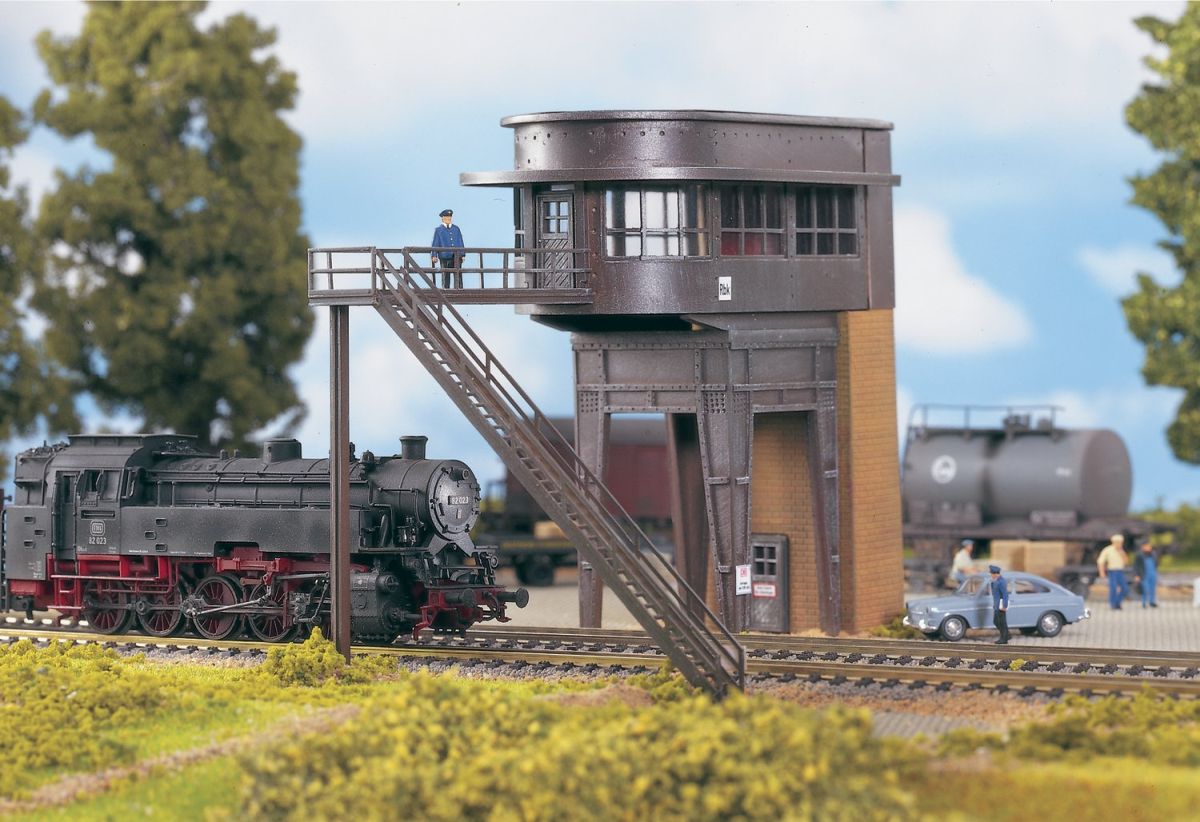 Piko H0 (1:87) 61137 - Stellwerk Reinbek | Modellbahn | Modelleisenbahn