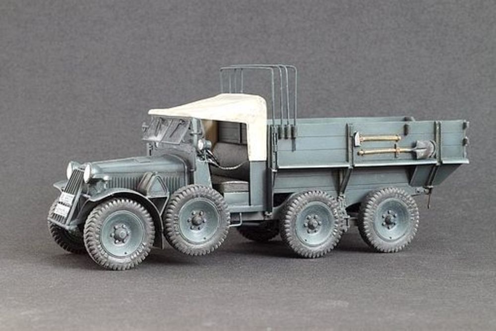 Plus model 278 - Deutscher Kleinlaster Steyer 640 in 1:35 | Modellbau