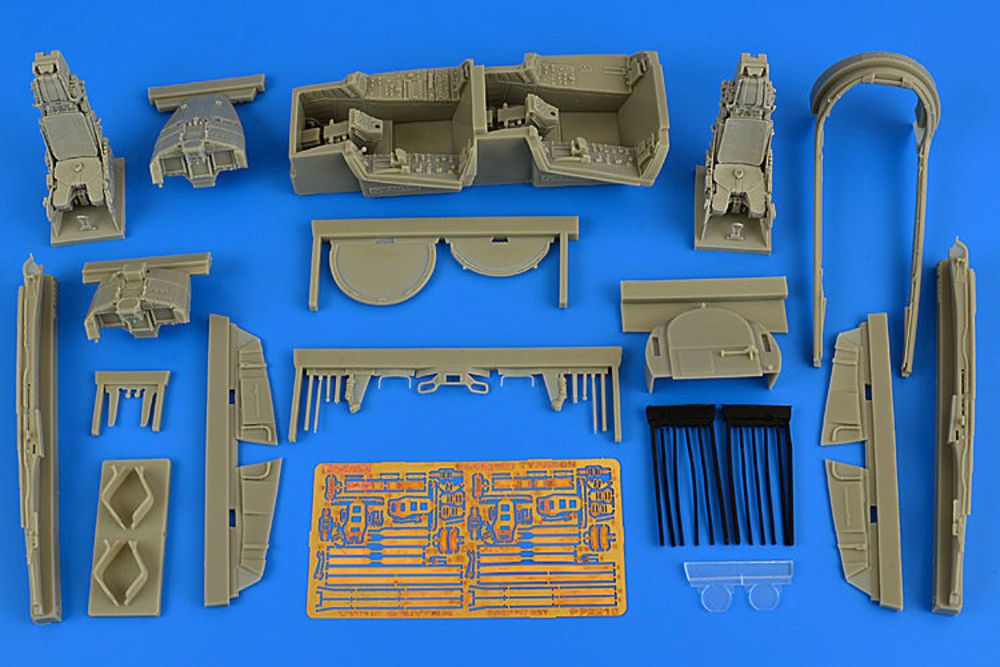 Aires 2216 - 1:32 Eurofighter Typhoon twin seater cockpit Set, for Revell | Modellbau