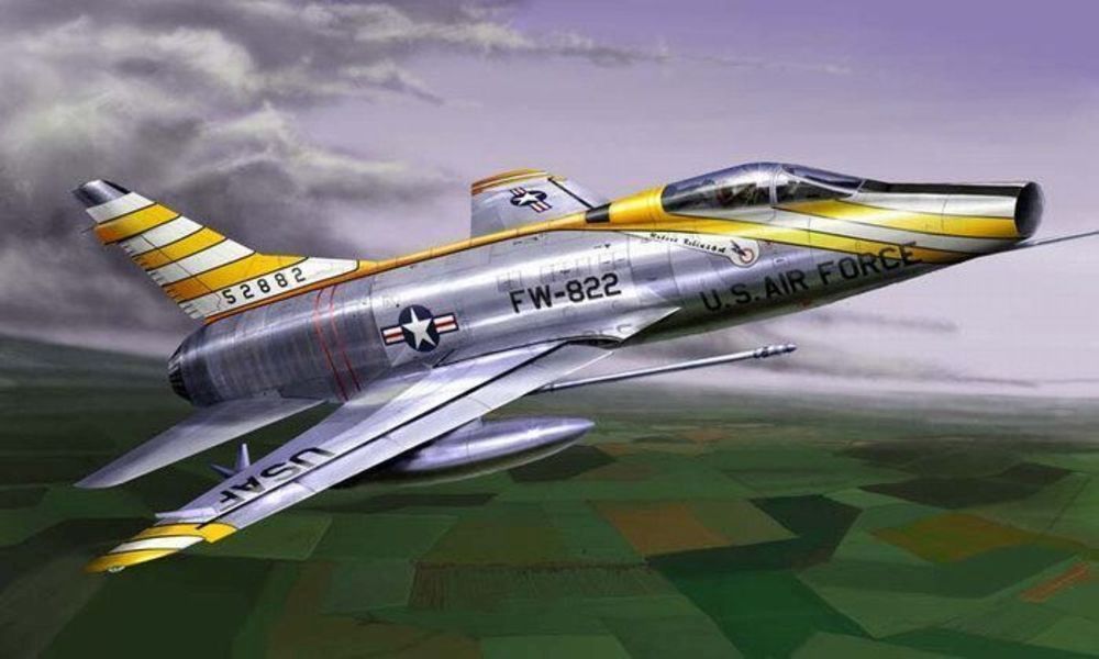 Trumpeter 01649 - 1:72 F-100D Super Sabre | Modellbau