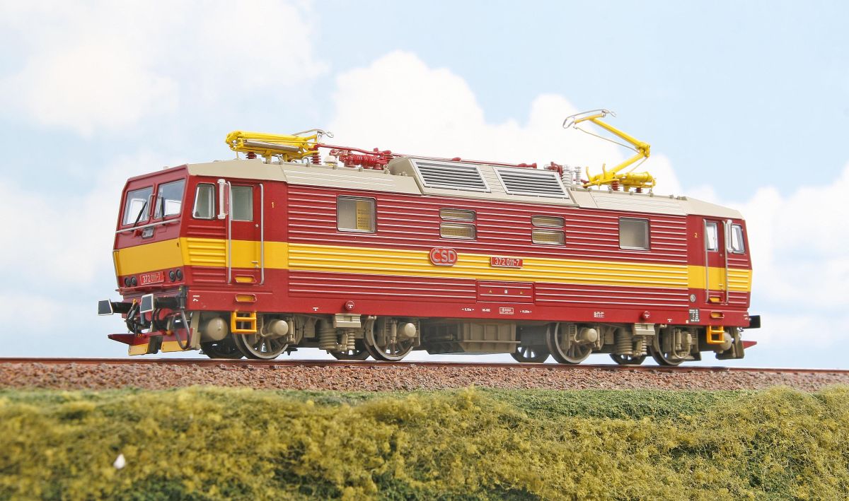 ACME H0 (1:87) AC60551 - Lokomotive 372 011-7 in Rot/Gelb Lackierung von CSD - Ep. V | Modellbahn | Modelleisenbahn