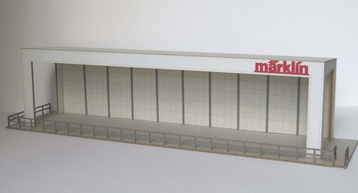 Modellbau Laffont H0 (1:87) H7501 - Ausstellungshalle Dampflok Baureihe 44 | Modellbahn | Modelleisenbahn